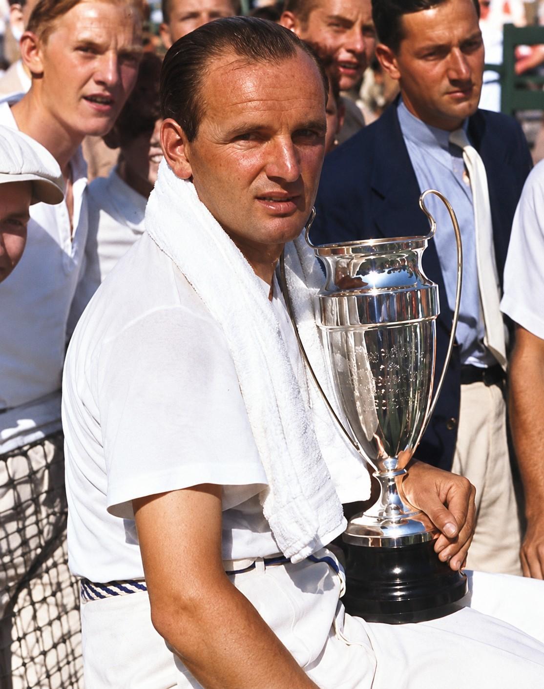 Hans Nüsslein avec le trophée de l'US Pro 1934