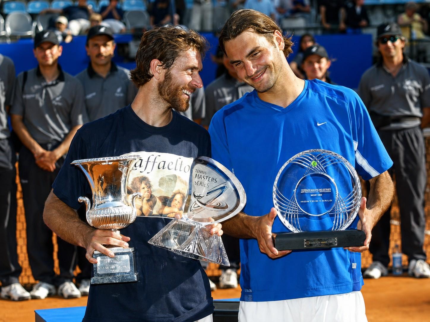 Felix Mantilla et Roger Federer après la finale de Rome en 2003