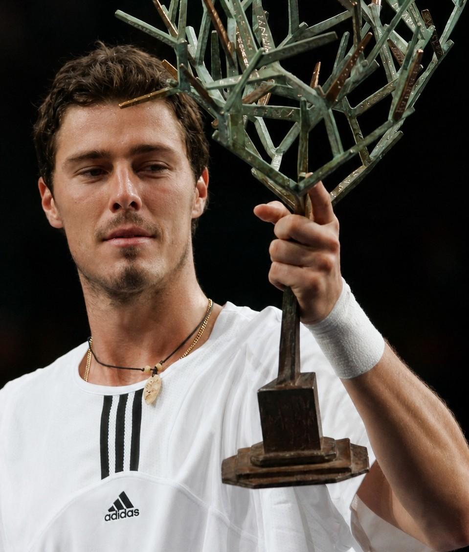 2004 paris indoor