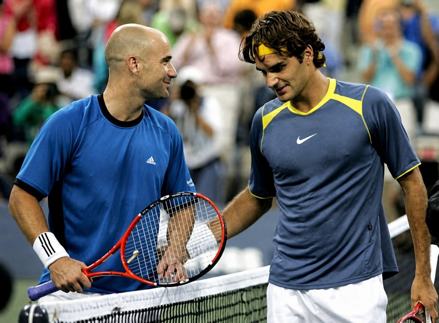 Federer bat Agassi &agrave; New York en 2005