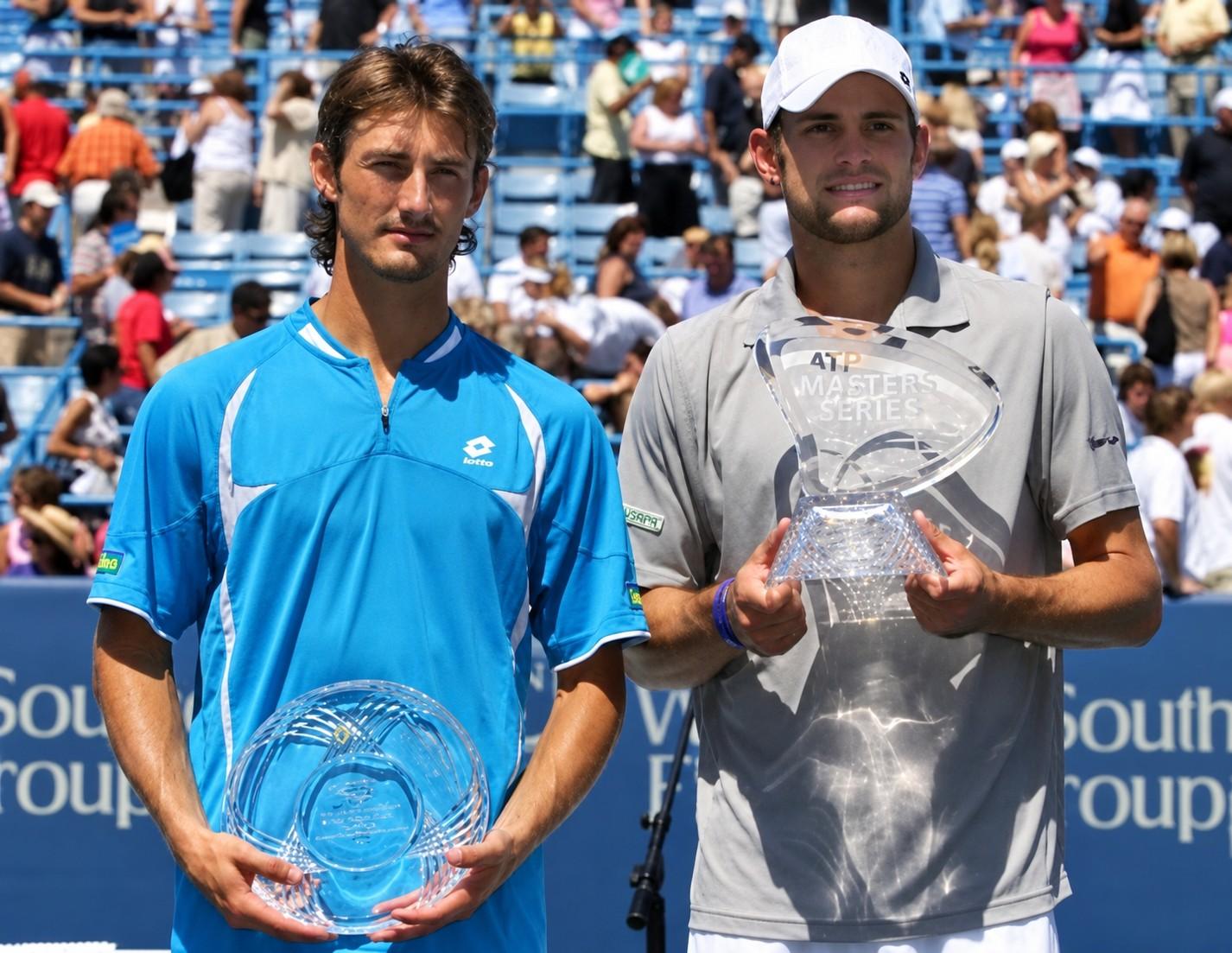 Andy Roddick et Juan Carlos Ferrero à Cincinnati en 2006