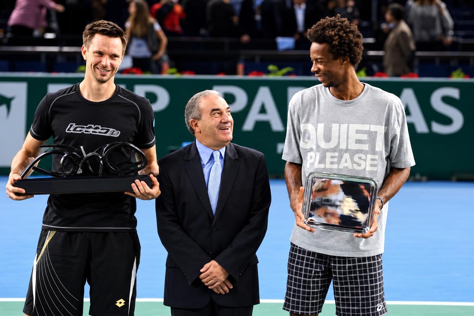 Robin Söderling et Gaël Monfils après la finale de Paris-Bercy 2010