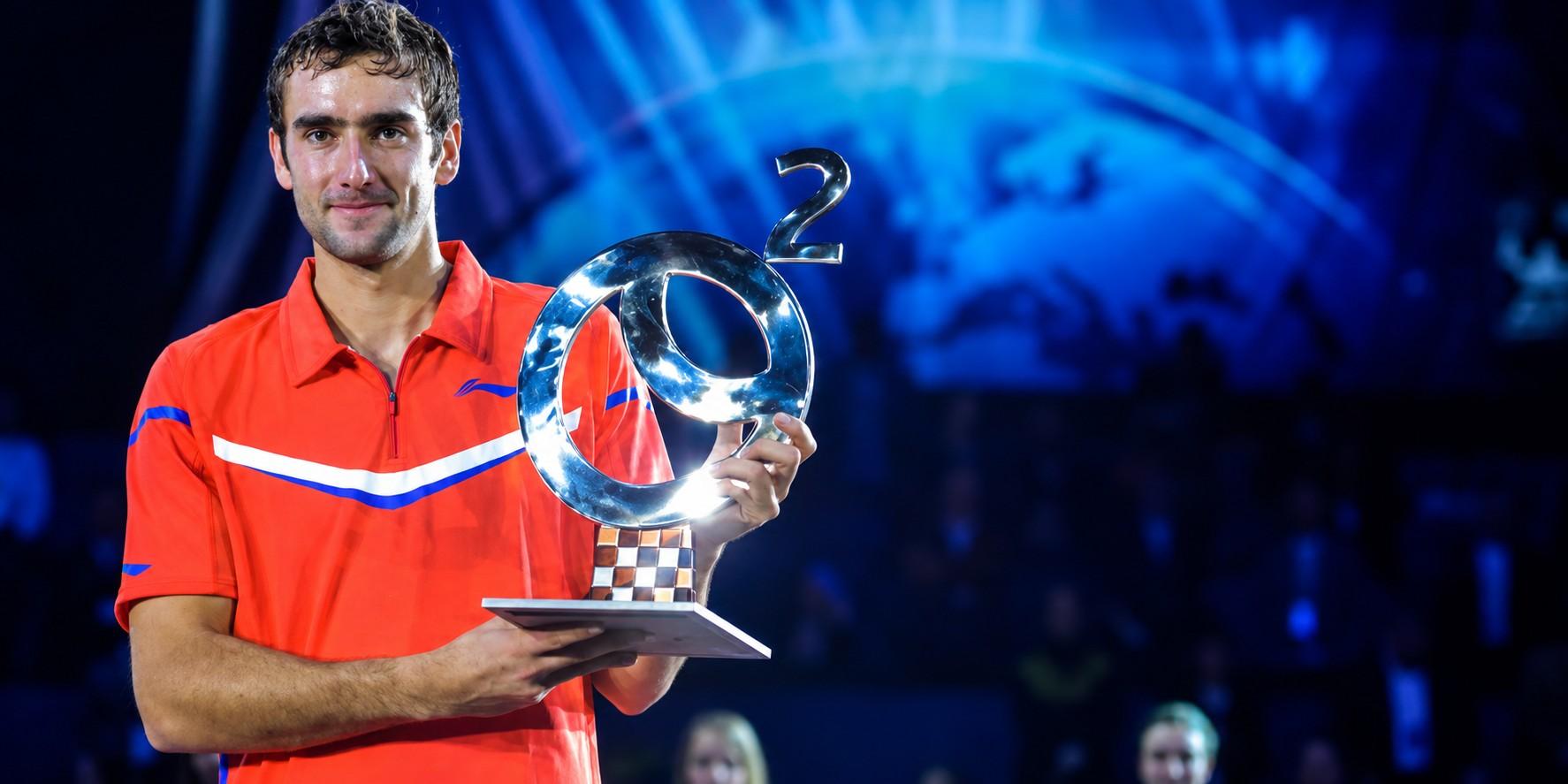 Marin Cilic avec le trophée de Zagreb en 2013