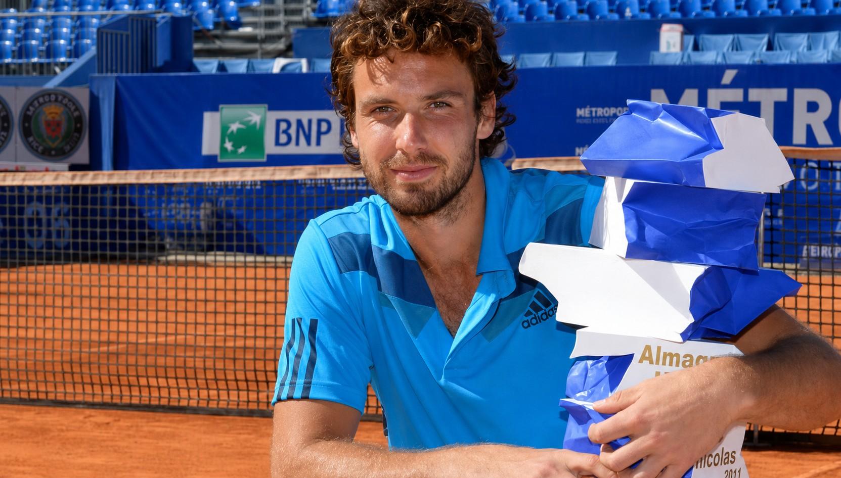 Ernests Gulbis avec le trophée de Nice en 2014