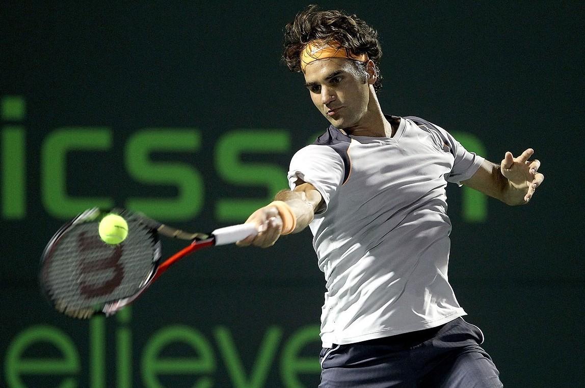 Roger Federer au service