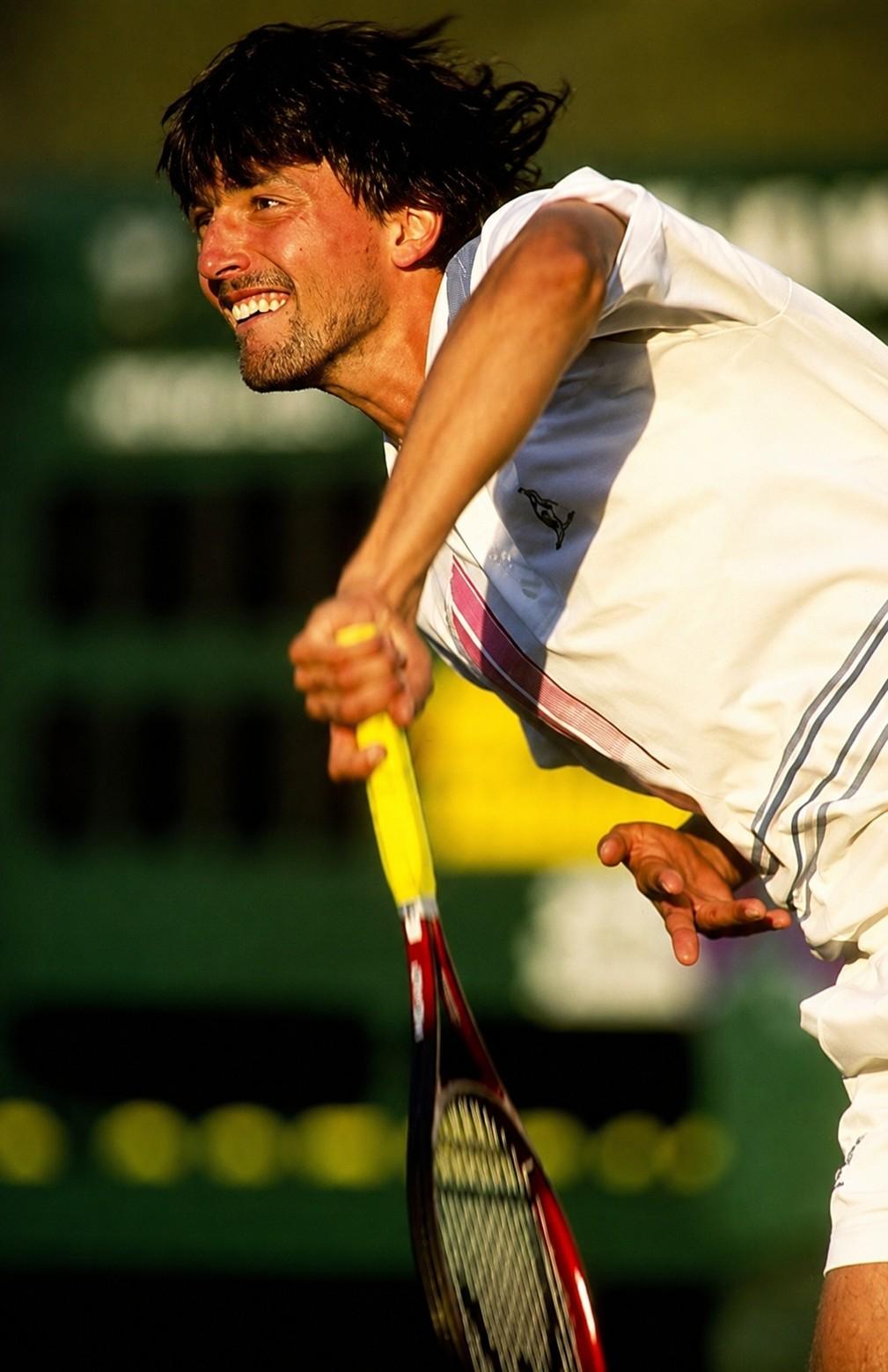 Goran Ivanisevic au service