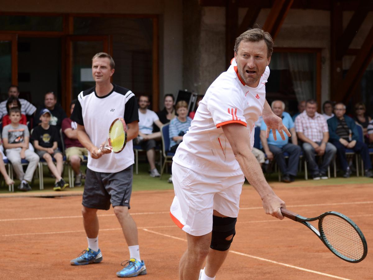 Karol Kucera et Miloslav Mecir réunis sur un court