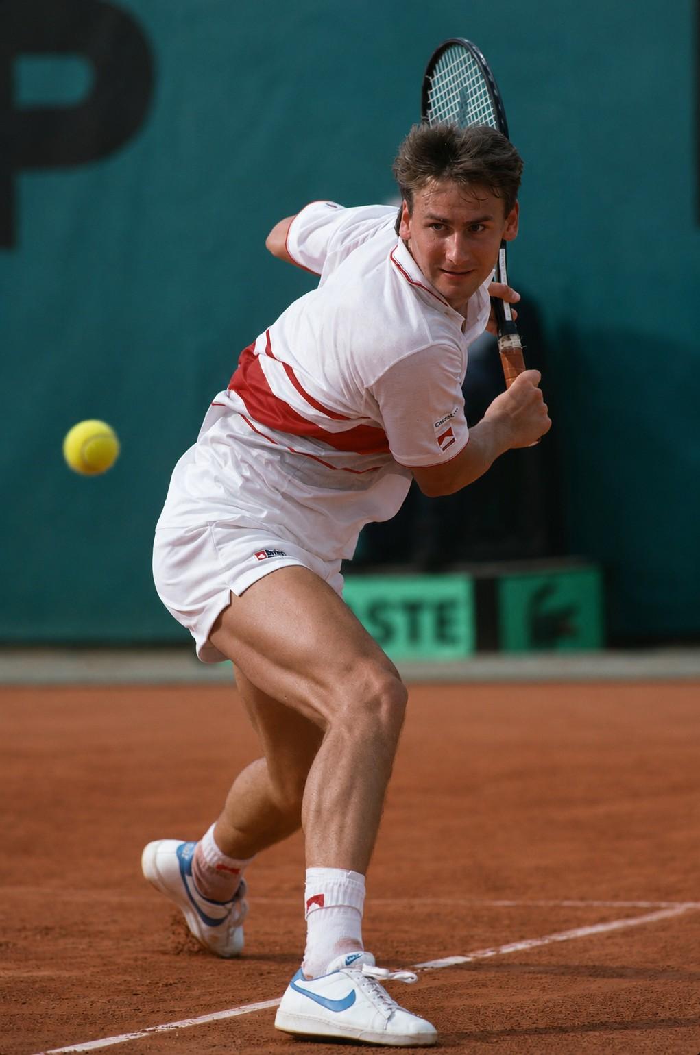 Le revers à une main de Henrik Sundstr&ouml;m